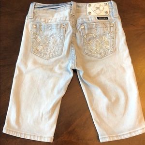 Miss Me Bottoms - Miss Me Bermuda’s Miss Me Bottoms - Miss Me Bermuda’s
